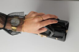 marly hand chain